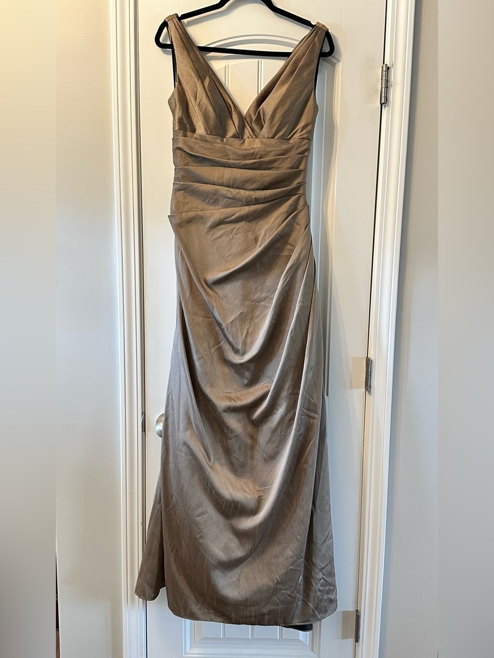 Wtoo Sleeveless Gold Satin Evening Bridal Gown Size 8